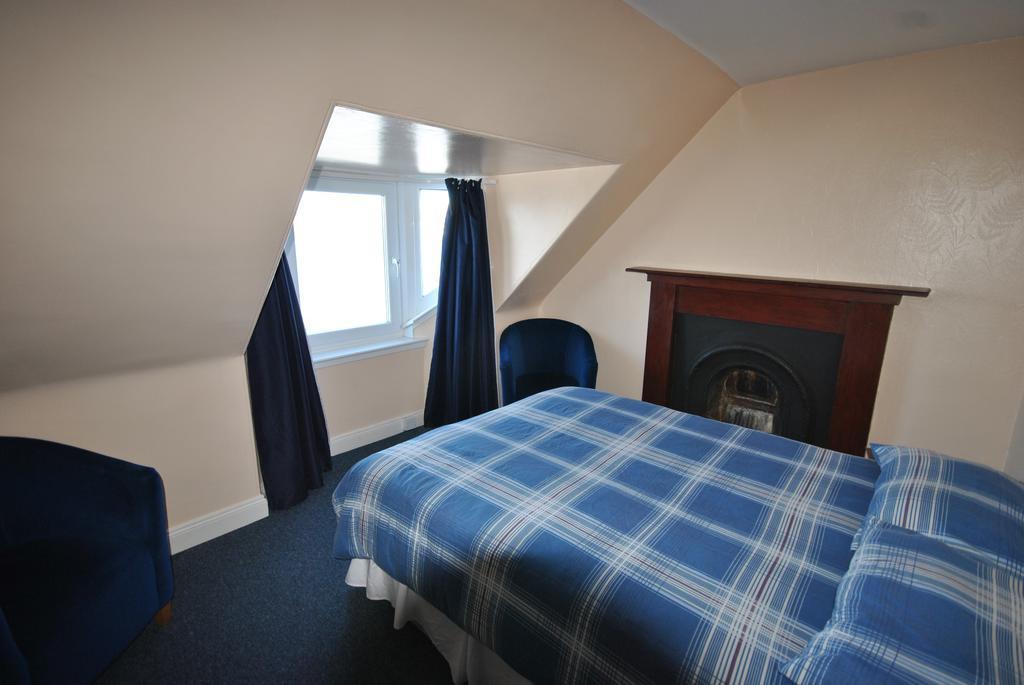 Saucy Mary'S Hostel カイリーキン 部屋 写真